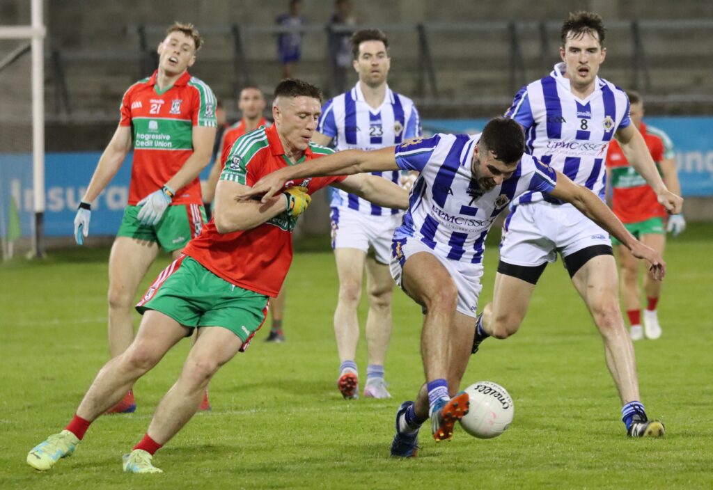 Senior footballers open championship account with impressive Ballymun win