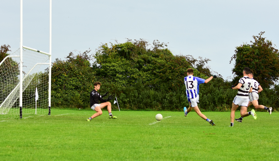 Junior A footballers defeat Fingal Ravens to reach last 4